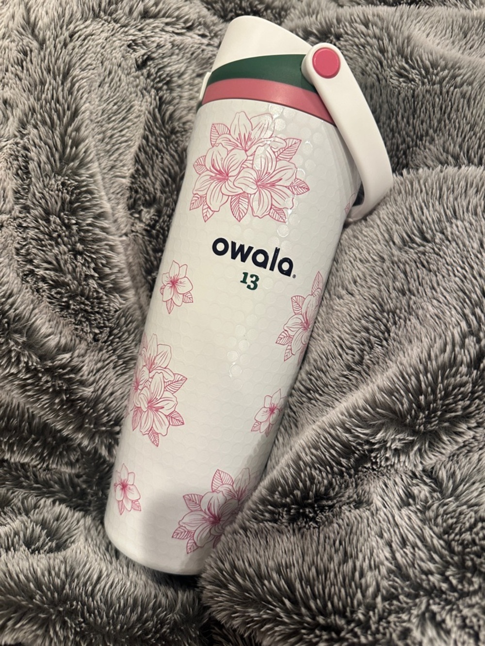 NWT Owala 30 oz. FreeSip Zalea Travel Tumbler